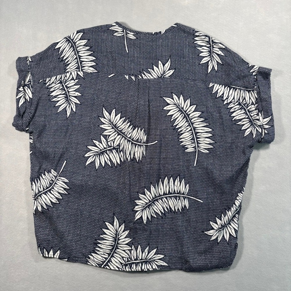 Old Navy Womens XL Navy Blue White Tropical Leaf Print Cotton Rayon Blouse Top - Picture 10 of 13